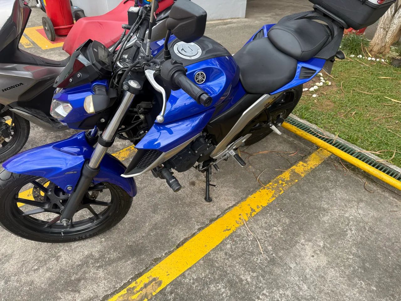 FZ 25 2019 super conservada  - Foto 3