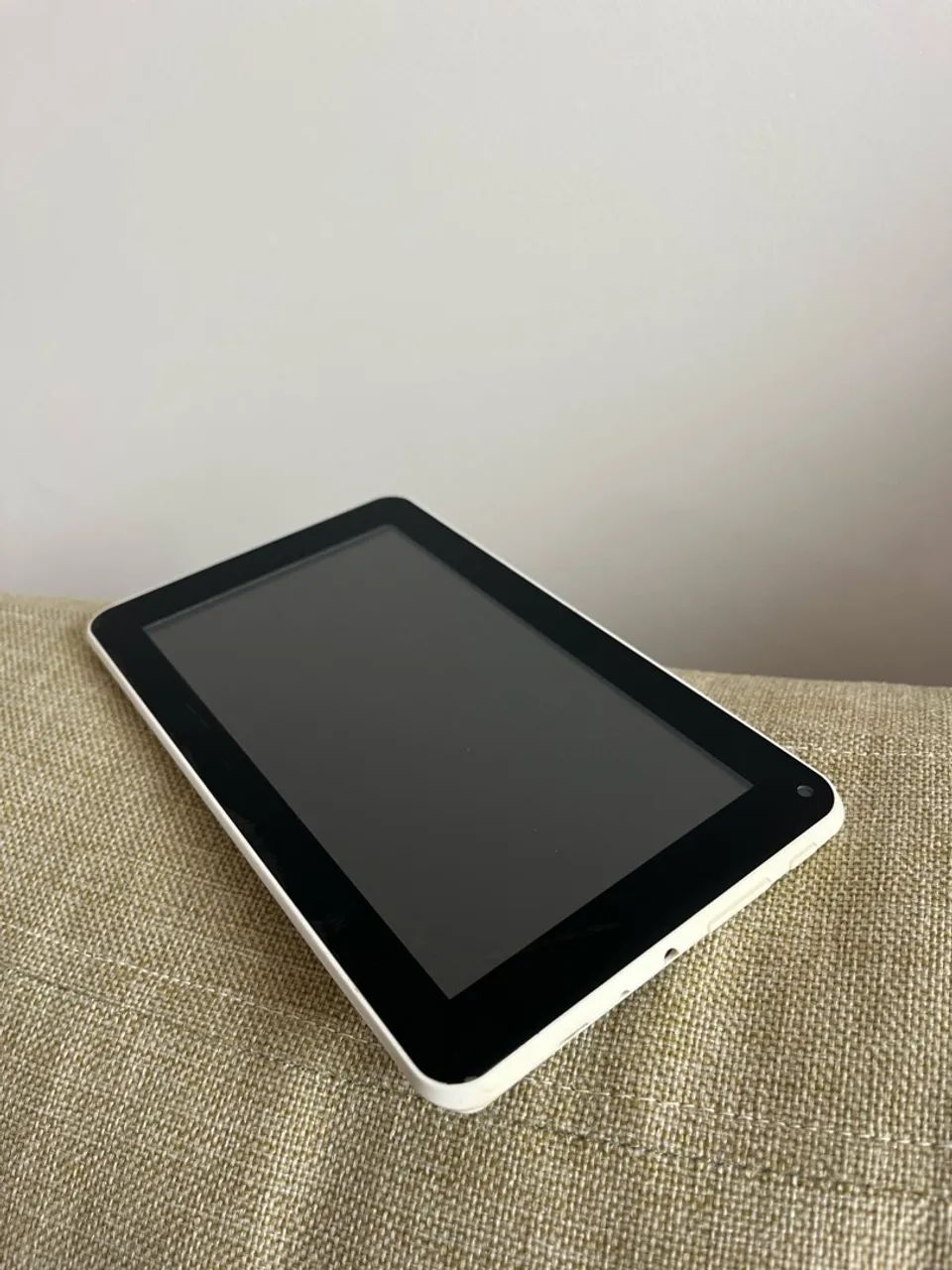 Tablet Lenoxx TB-52 (Funções basicas) + cabo + capa protetora - Foto 2