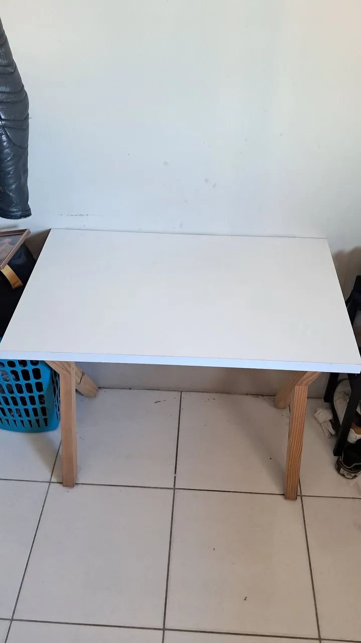 Mesa 90x56x78 - excelente estado  - Foto 3