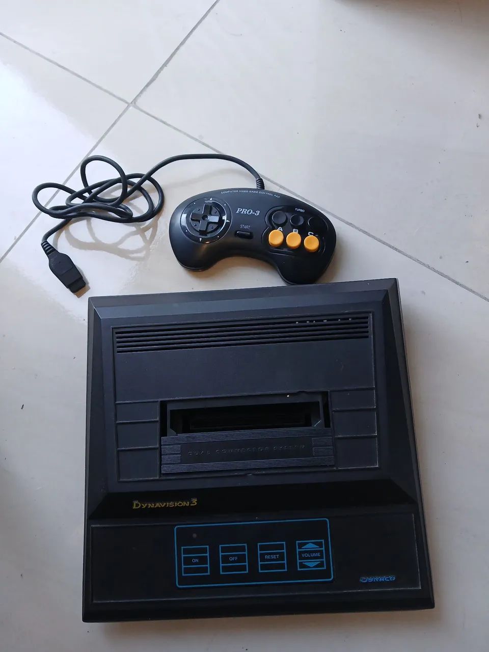 Dynavision 3 + controle pro 3