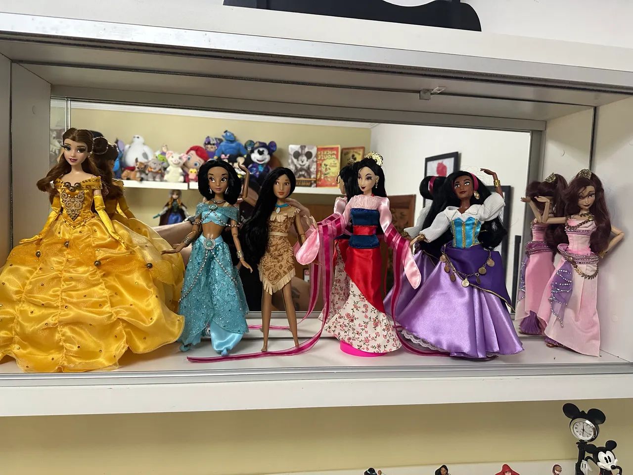Expositor/Vitrine para Bonecas Barbie e Colecionáveis - Foto 4