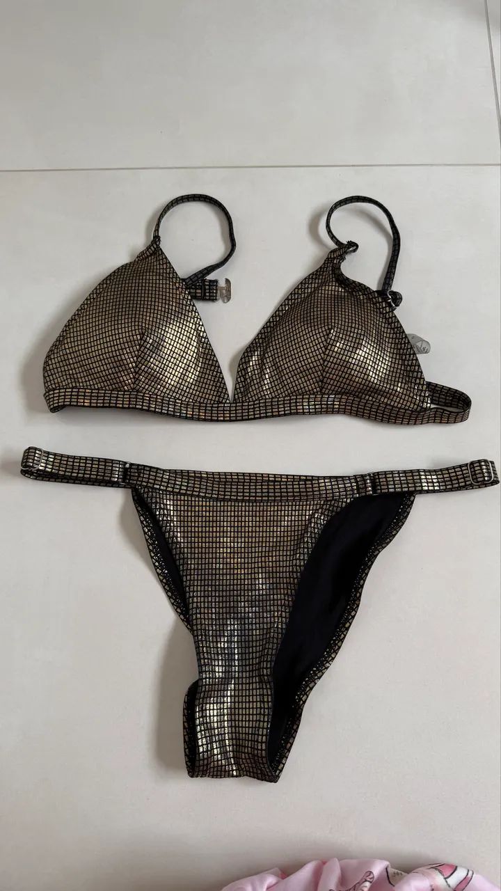 Biquíni dourado - Foto 4