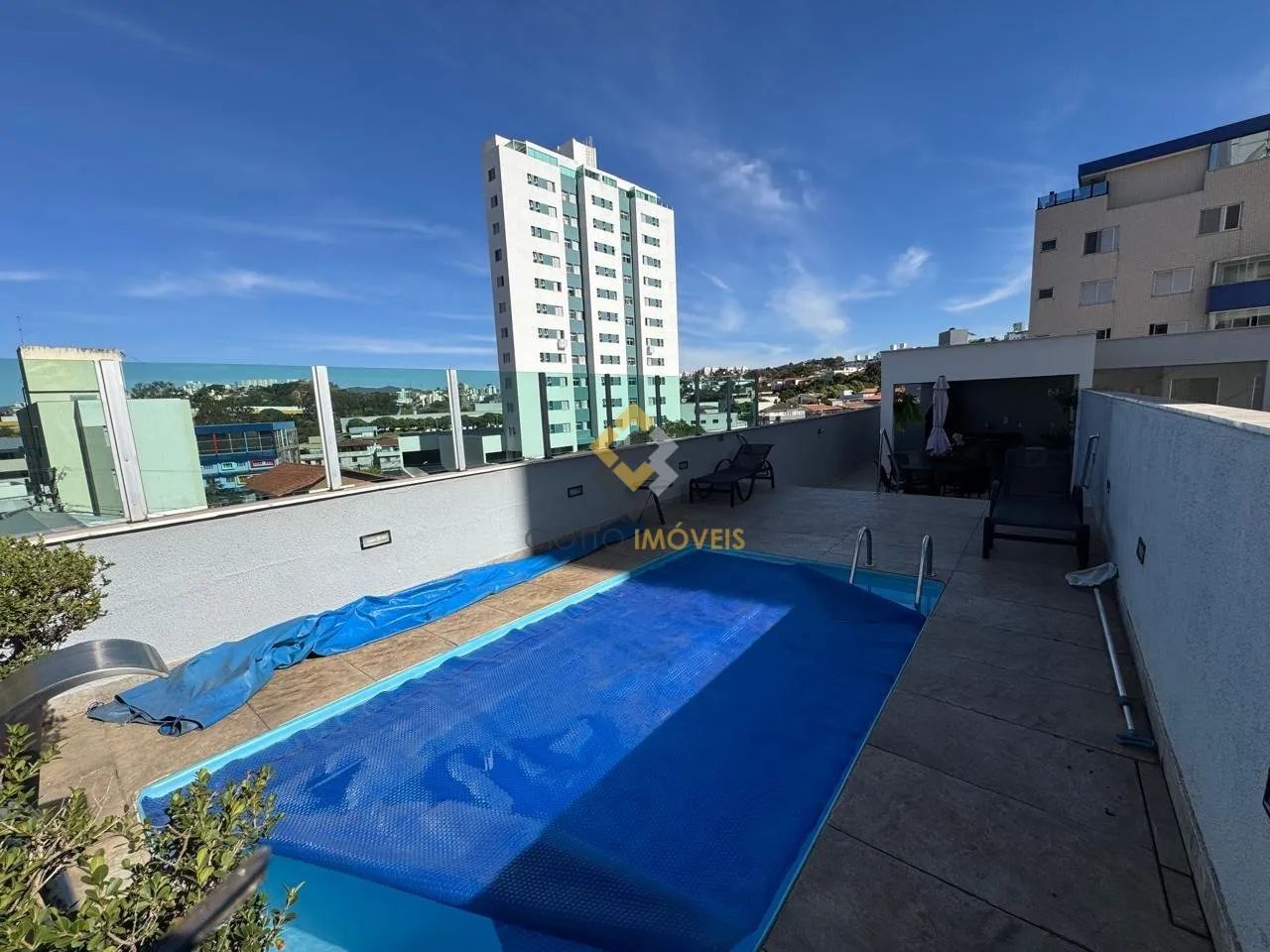 Apartamento mobiliado 2 quartos - Dona Clara