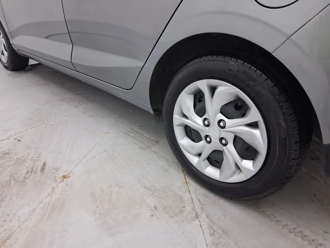 Hyundai HB20 Comfort Plus 1.0 Flex 12V Mec., foto 12 de 18