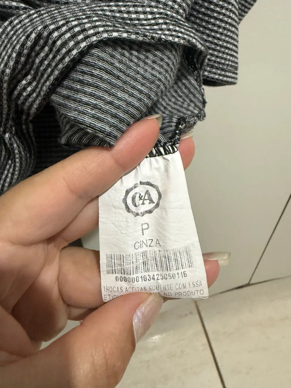 Blusa c&a cinza P - Foto 4