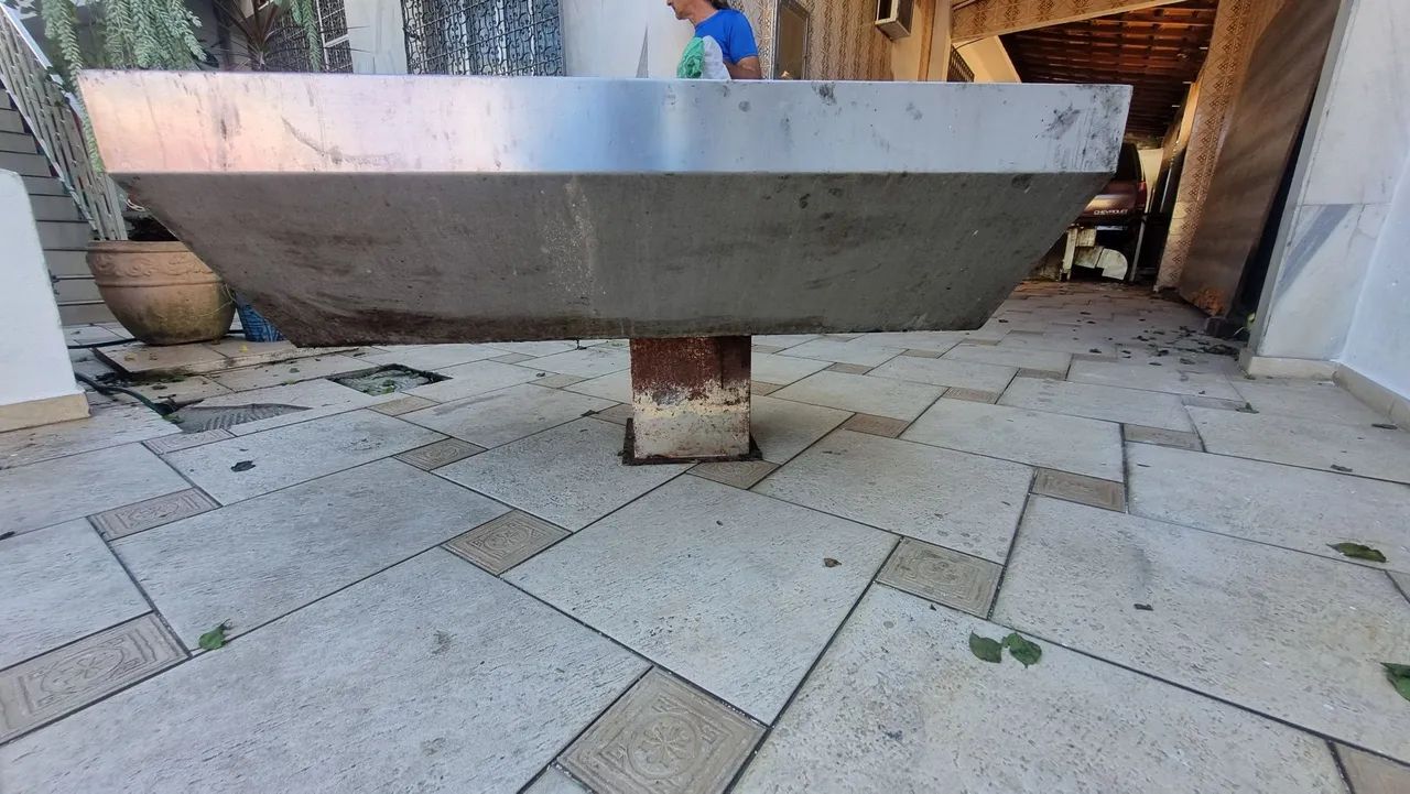 Vendo coifa industrial completa.