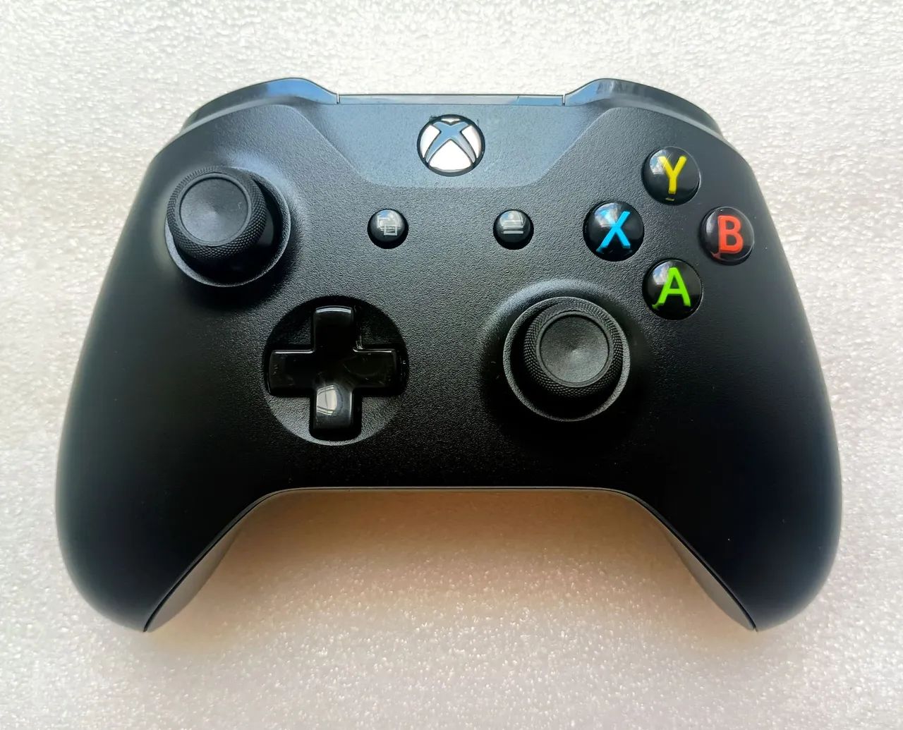 Controle Xbox one S original  td funcionando normalmente 
