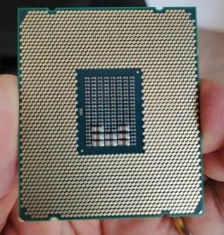 Xen E5-2680 V4/14 núcleos e 28 threads.  - Foto 6