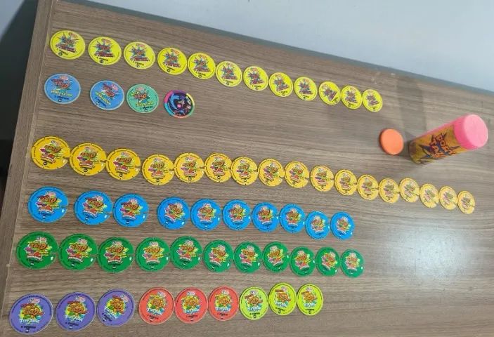 Tazos e porta tazo Elma Chips - Foto 2
