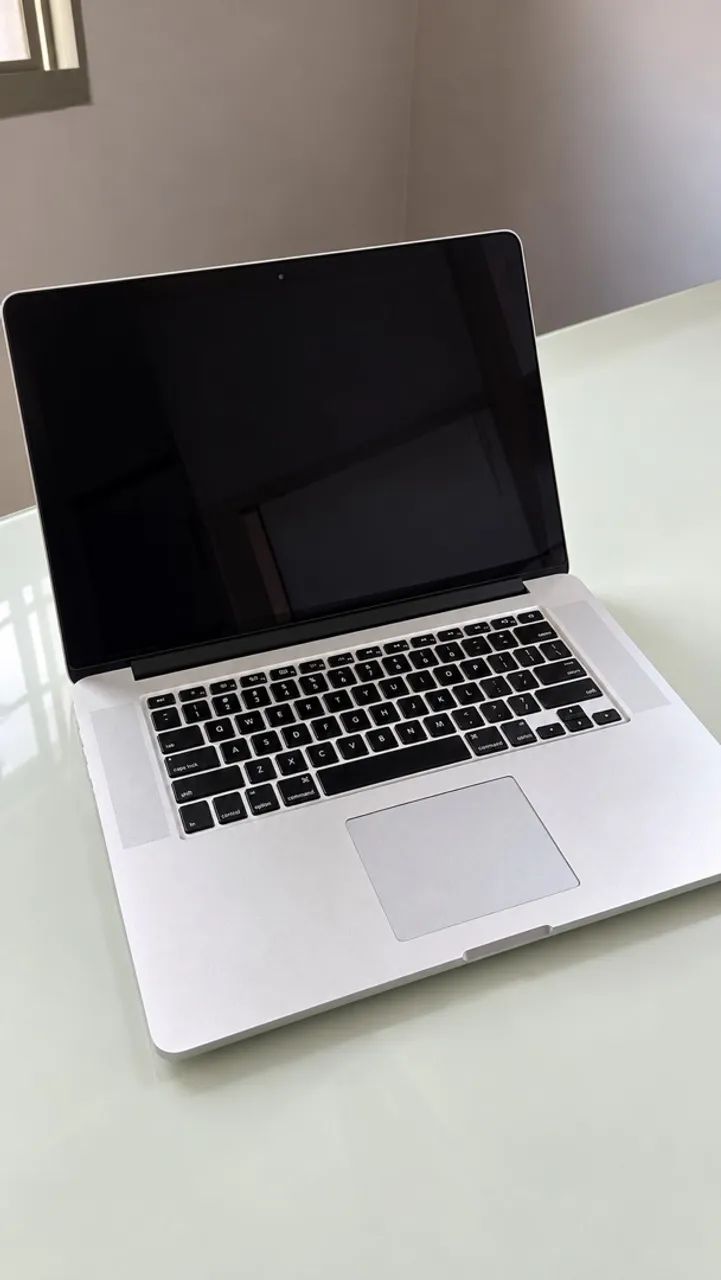 MACBOOK PRO  - Foto 2