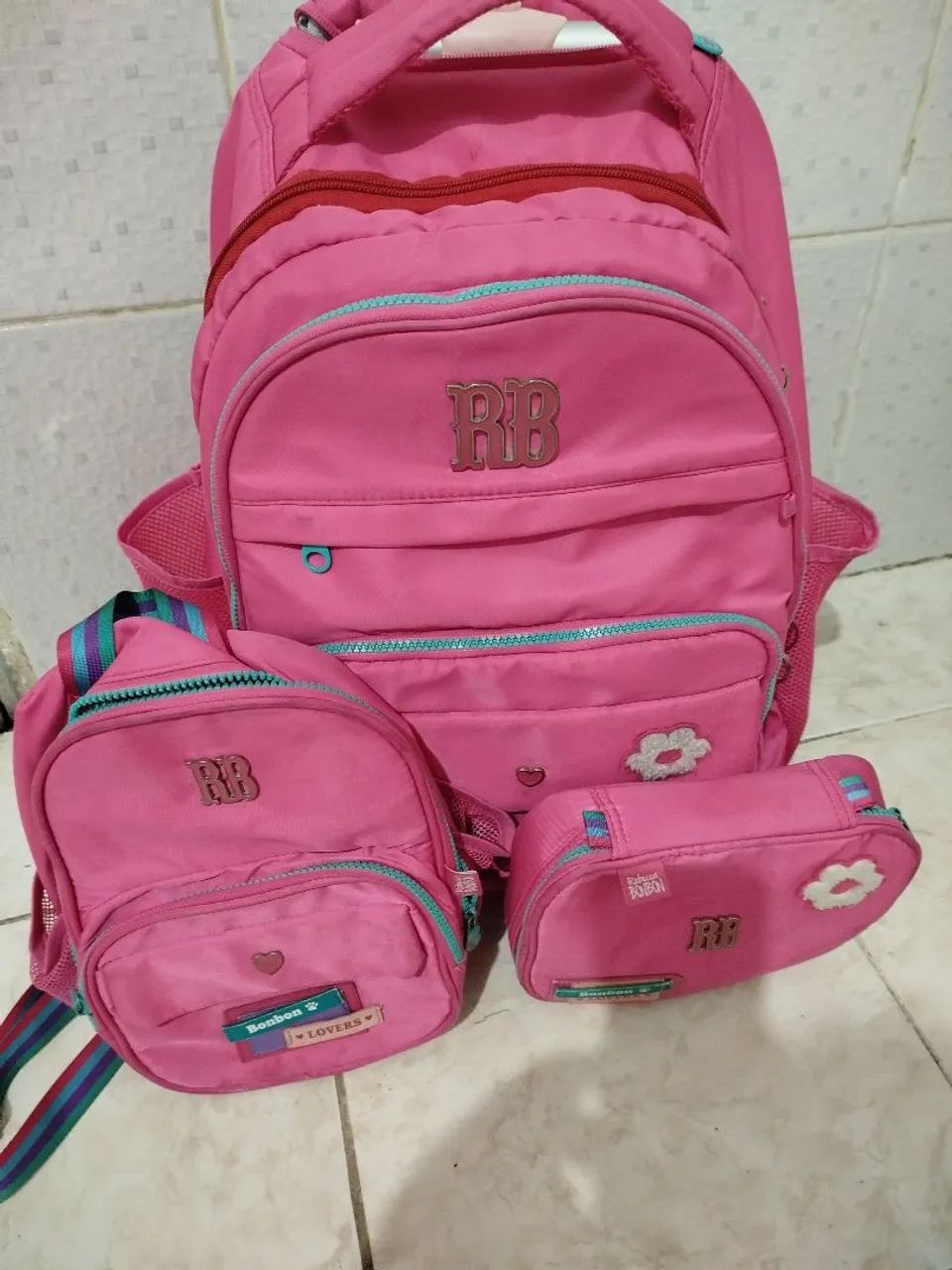 Mochila escolar Rebeca Bombon