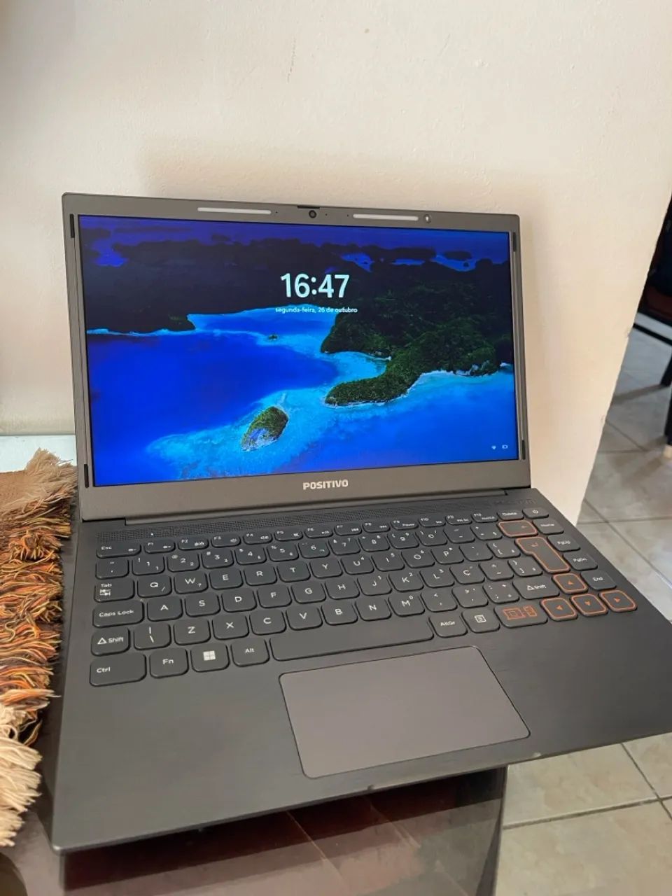NOTEBOOK POSITIVO R$750,00