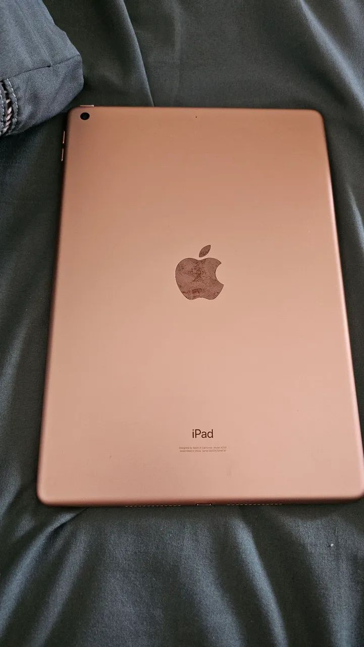 Ipad 7 geracao pink gold 32 gb sem detalhes - Foto 2