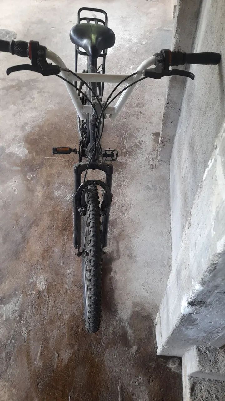 Bicicleta aro 26  - Foto 5