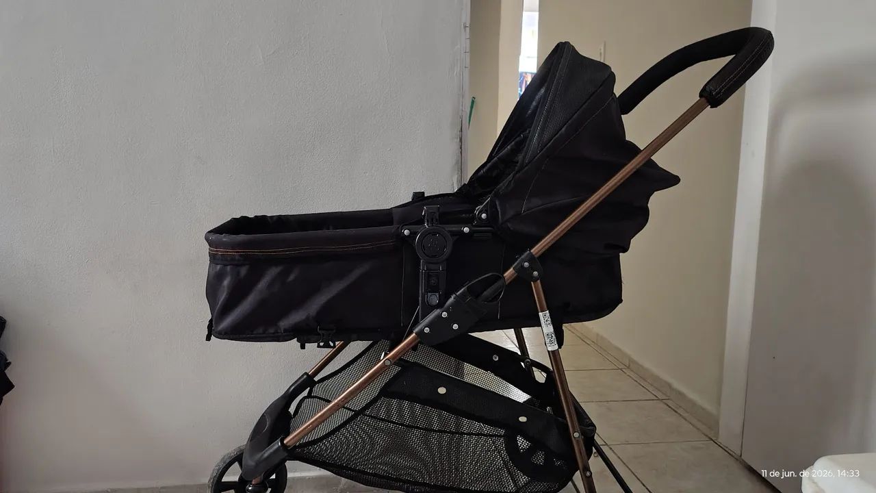 Vende-se Carrinho de Bebê  - Foto 2