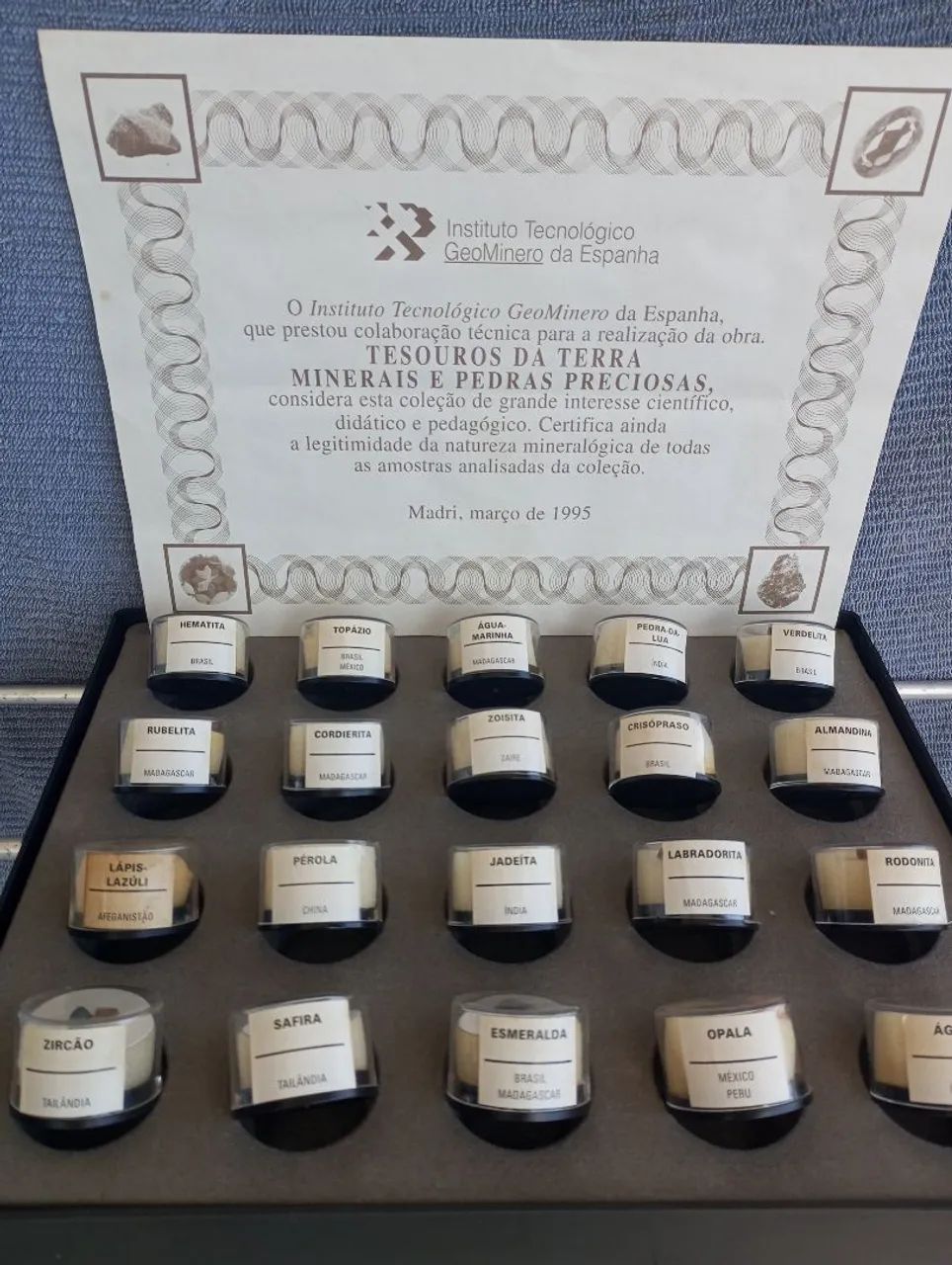 Coleção Pedras Preciosas,com certificado - Foto 3