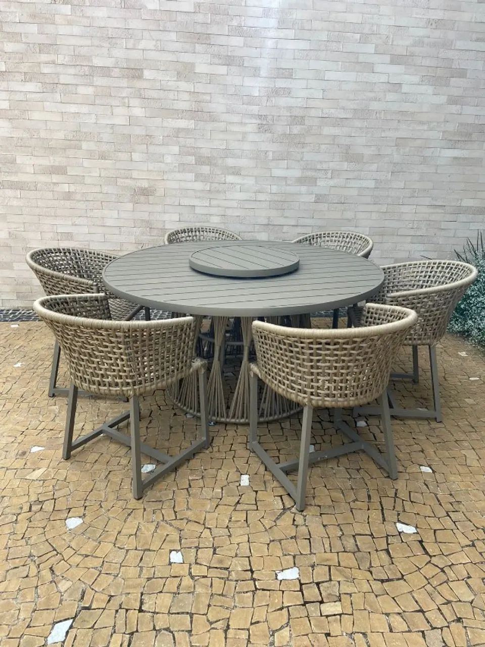Mesa área gourmet 