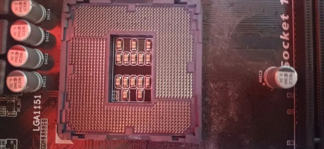 2 Placas-mãe Gigabyte H110m-S2V C\Def - Foto 6