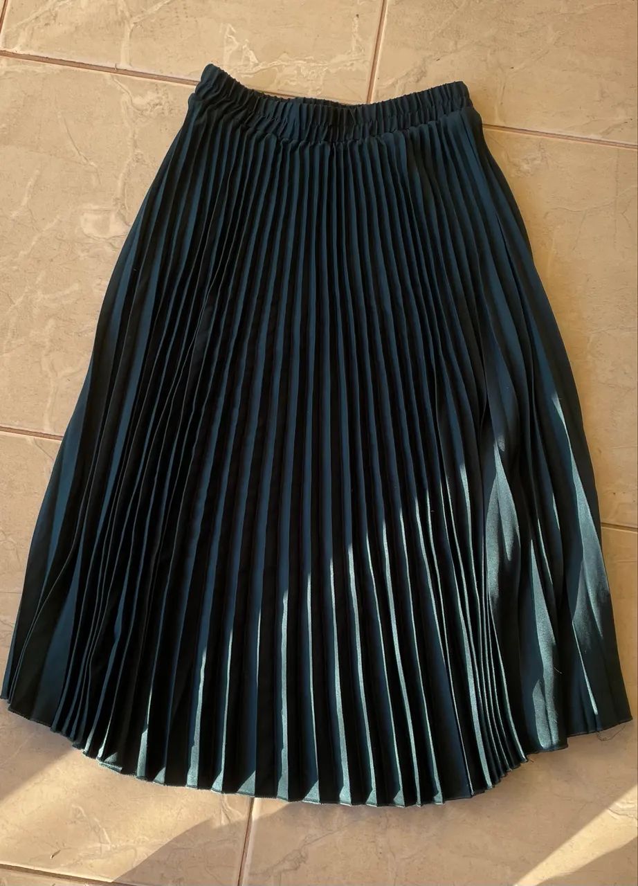 Roupas e calçados seminovos/usados - Foto 3