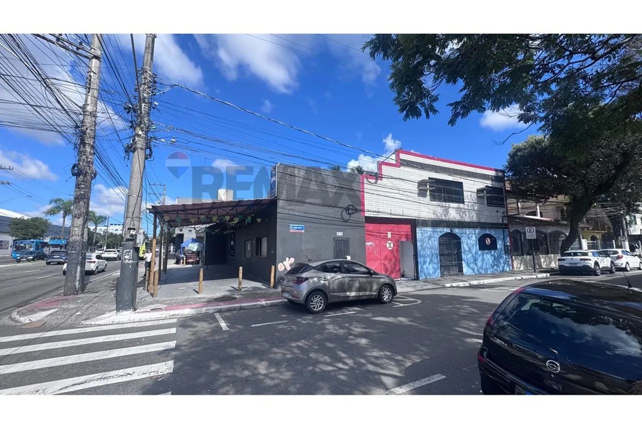 O Poder de Estar no Lugar Certo: Terreno Comercial na Avenida Fernando Ferrari