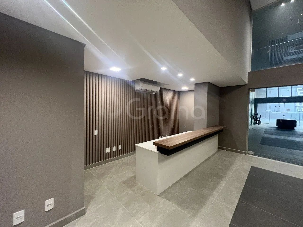 Sala Comercial para Venda em Florianópolis, Centro, 2 banheiros - Foto 2