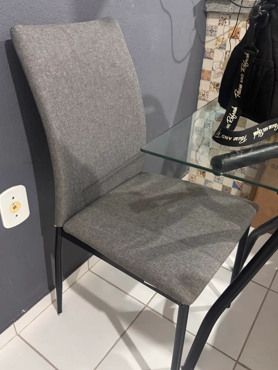 Mesa usada com cadeiras da Tok stok - Foto 2