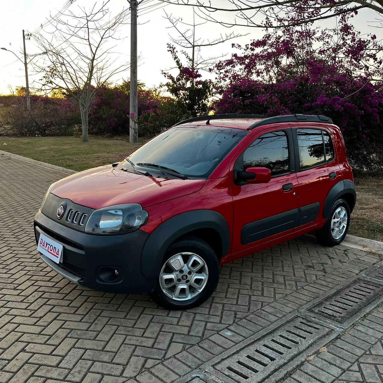 Fiat Uno WAY 1.4 EVO Fire Flex 8V 5P 2014 - Foto 4