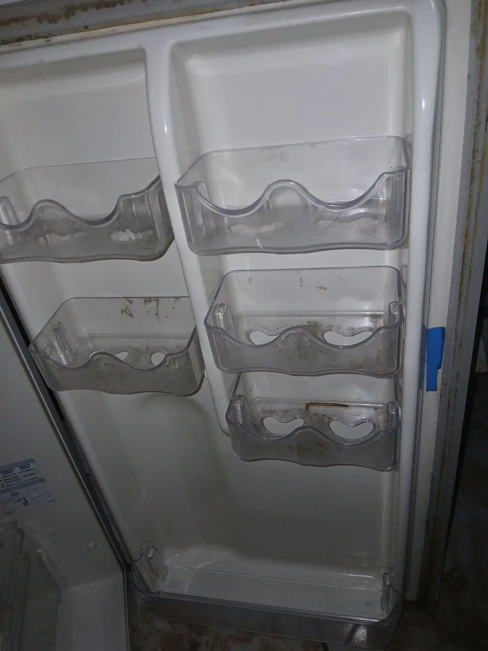 Vende-se geladeira frigobar  - Foto 4