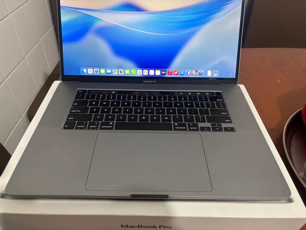 MacBook Pro 2019 - Core i9 16GB 1TB 186 Ciclos - Notebooks - Asa