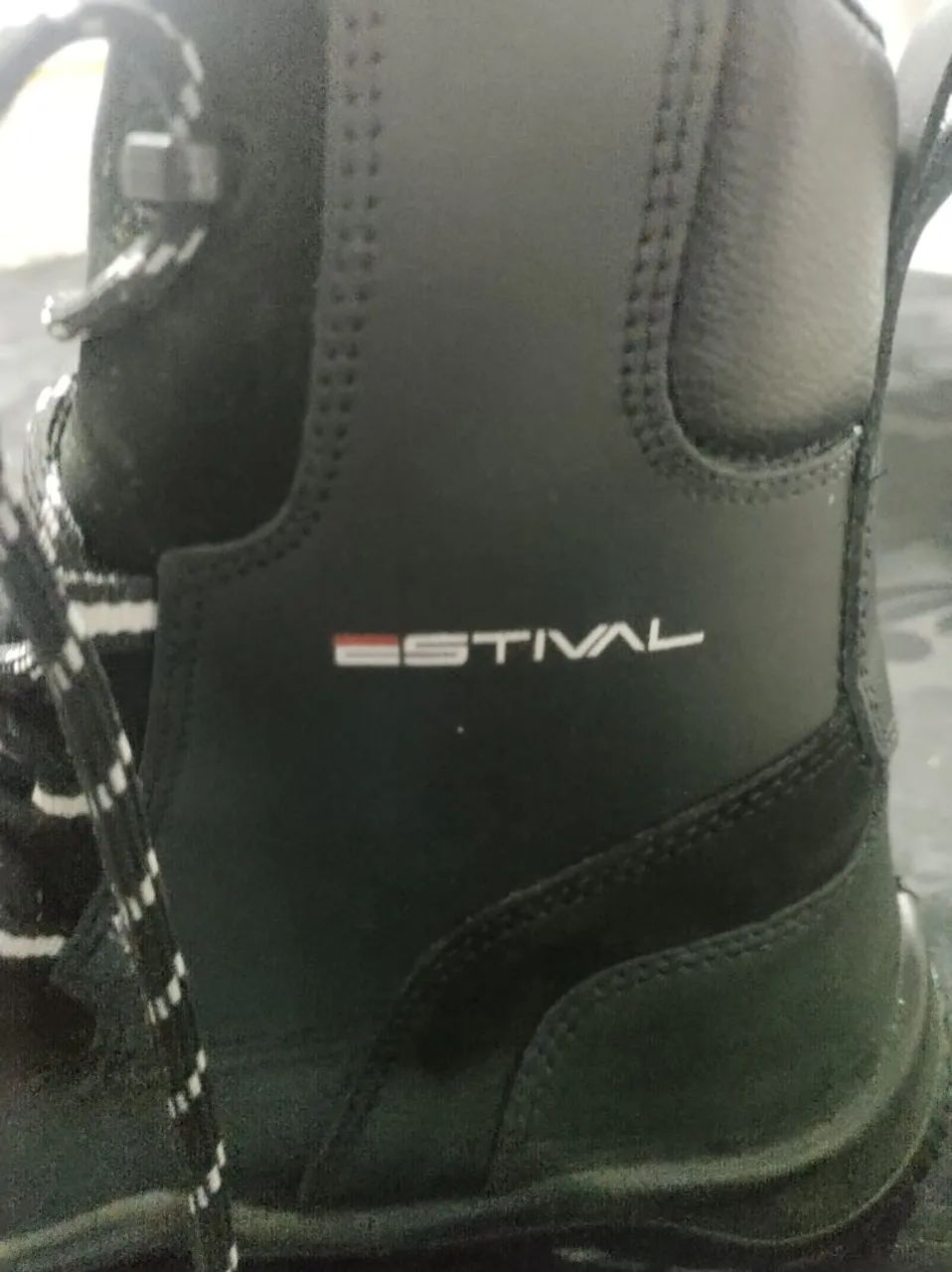 Bota coturno de segurança EPI nunca usada