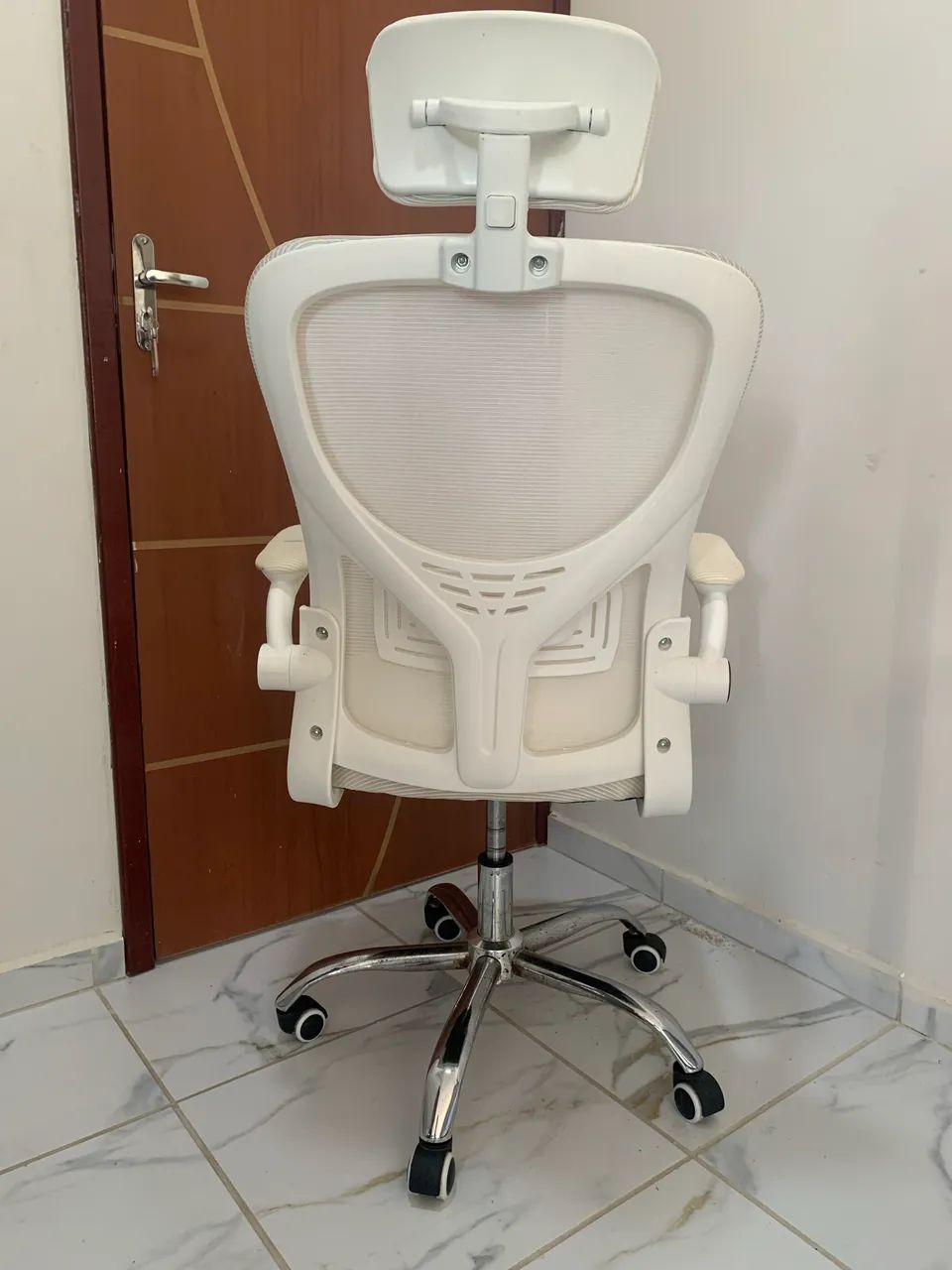Cadeira Ergonômica - Escritório  - Foto 3