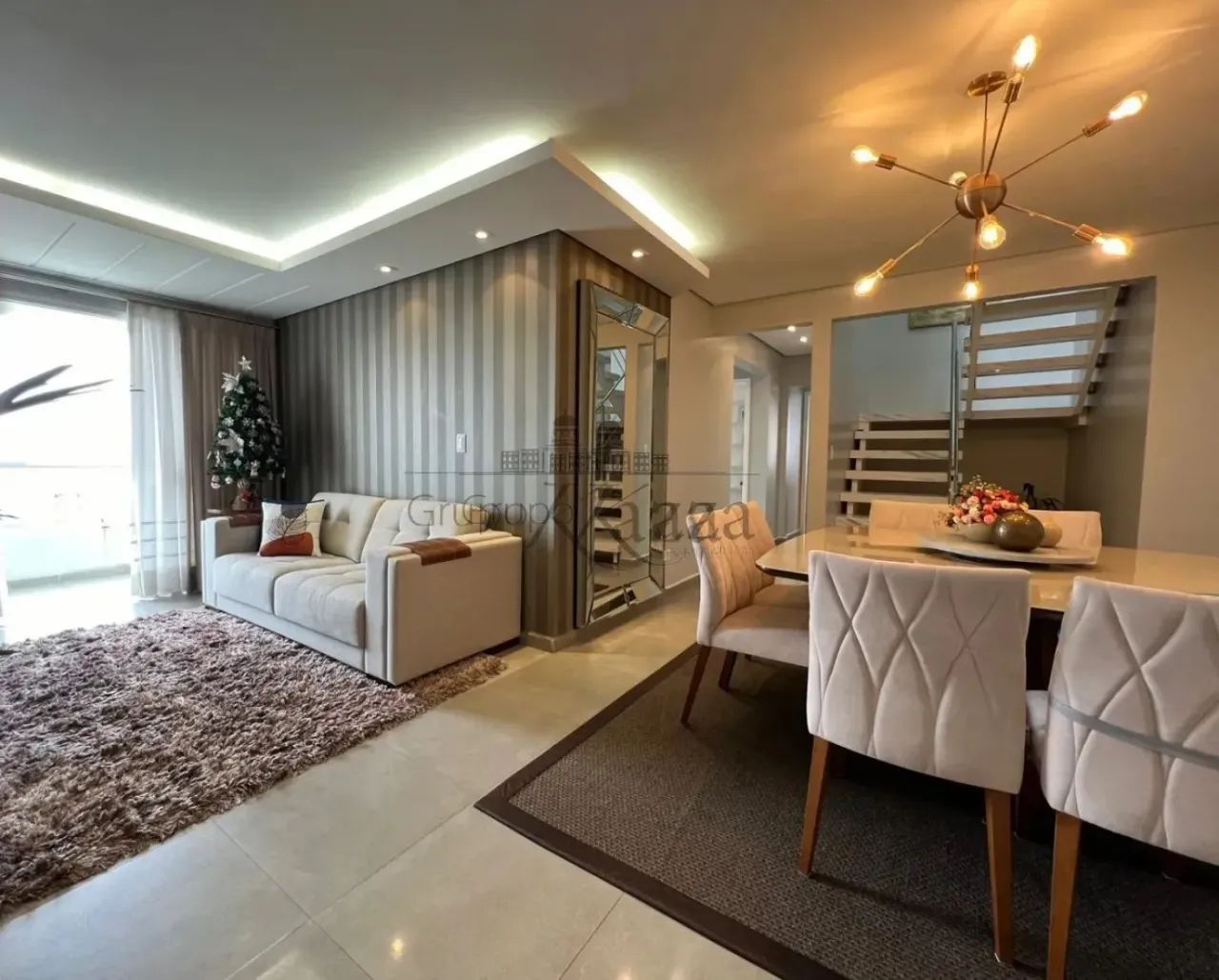 Apartamento Cobertura - Floradas São José - Edifício Yara - 3 Dormitórios - 214m².