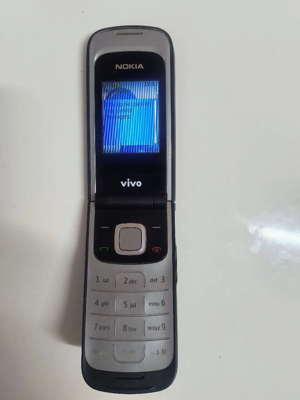Celular Nokia 2720 - Foto 2