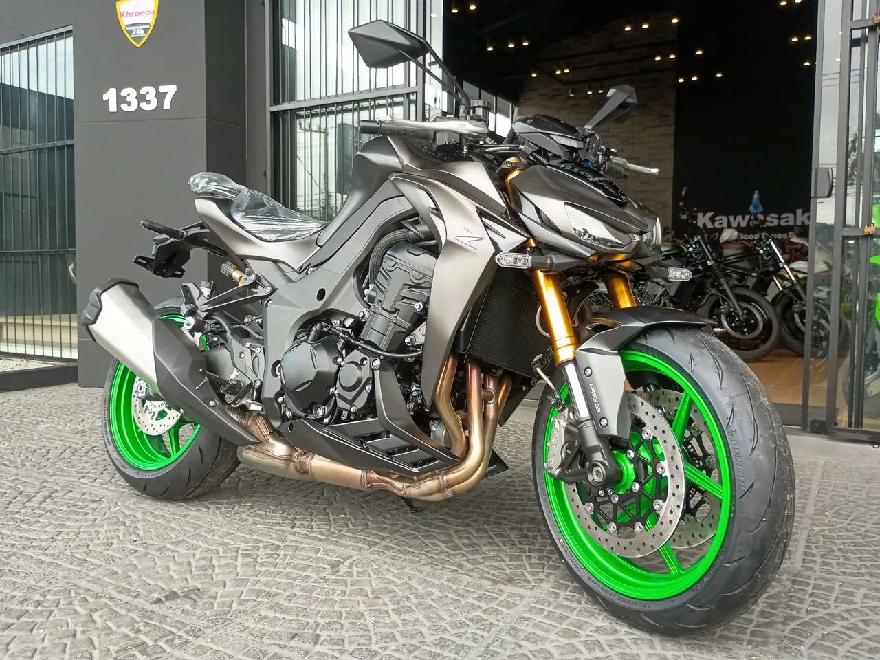 Kawasaki 1000 2027 - 1482249422 | OLX