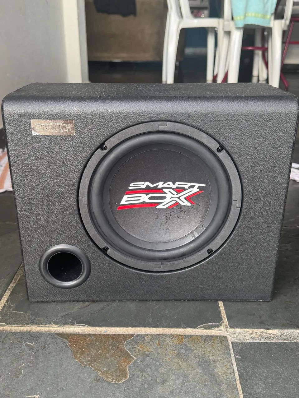 Caixinha subwoofer
