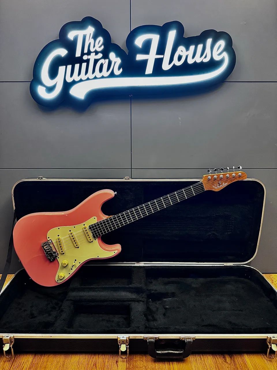 Guitarra Schecter Nick Johnston 