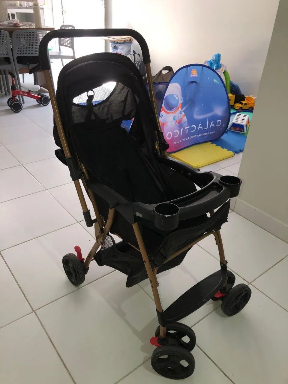 Bebê conforto + Carrinho 