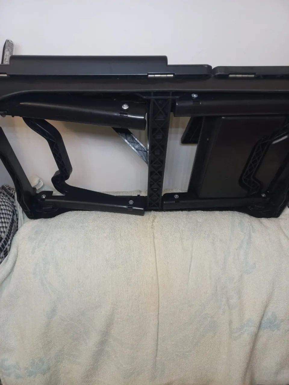Mesa suporte articulada para notebooks - Foto 3