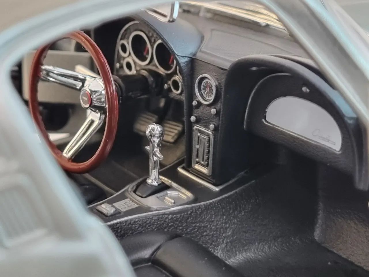 1965 Chevrolet Corvette Sting Ray 1:18 Maisto  - Foto 5