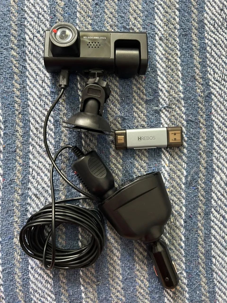 Kit câmera veicular interna e traseira 