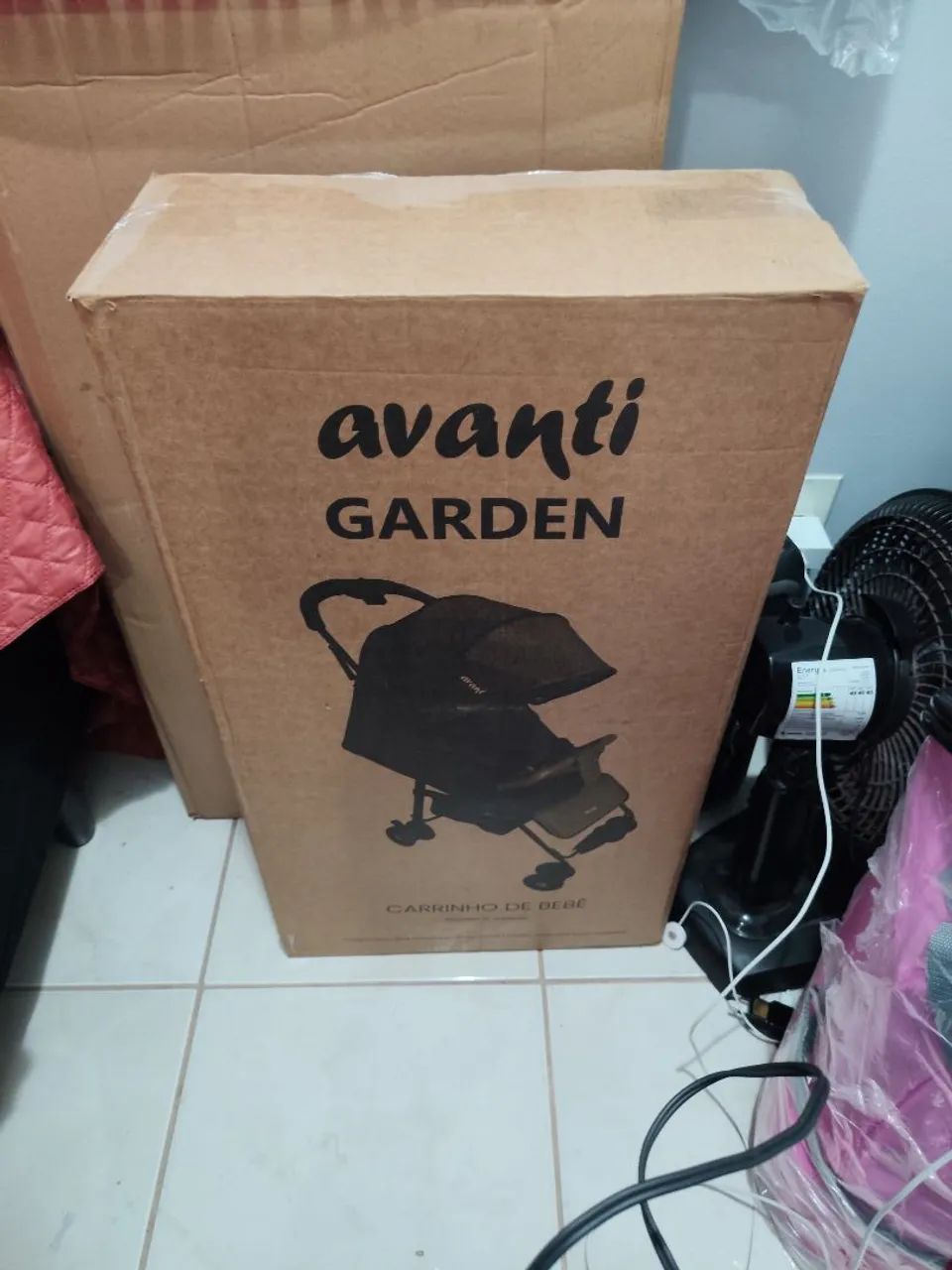 Carrinho de bebê novo