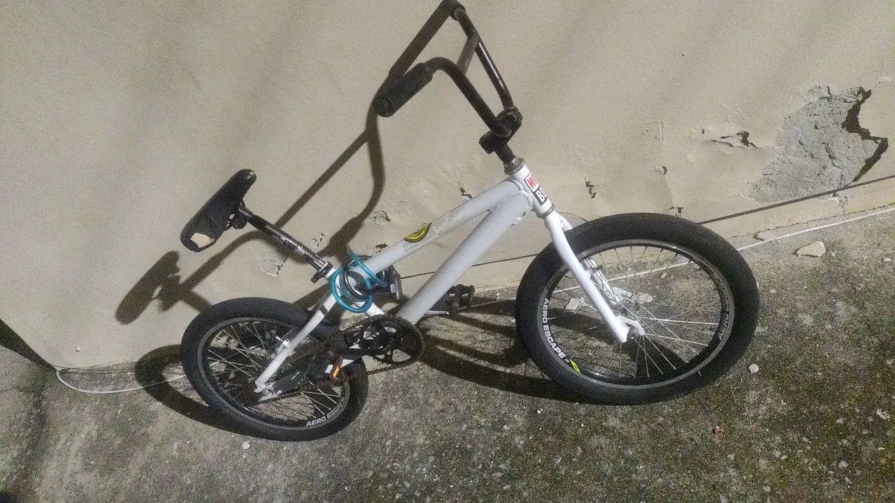 BMX de manobra - Foto 5