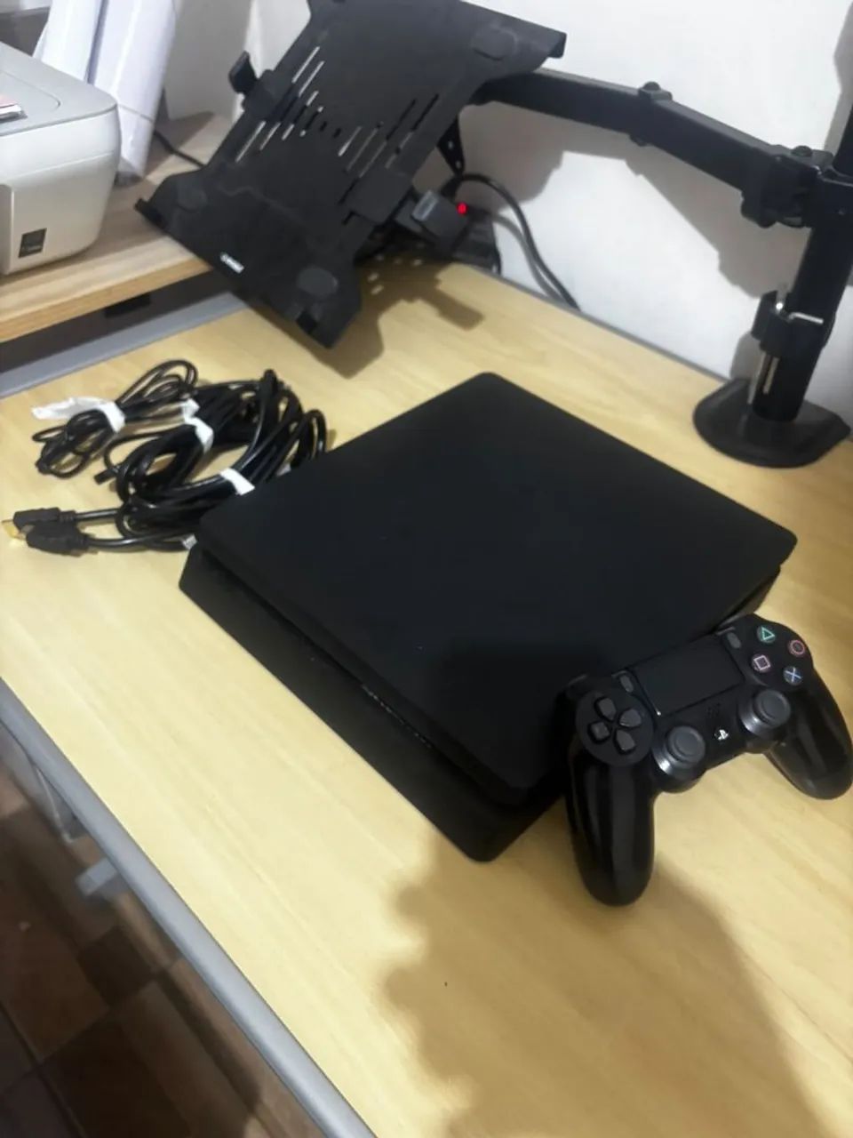 PS4 Slim 1 TB  - Foto 5