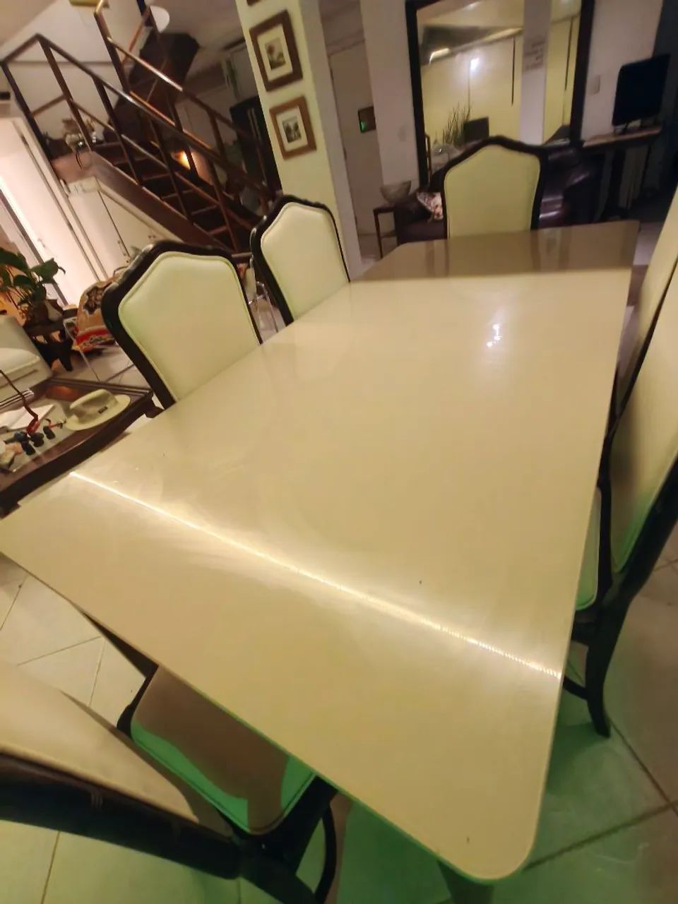 Mesa<br>?Profundidade: 90 cm<br><br>77 cm<br><br><br>135 cm<br><br><br> - Foto 5