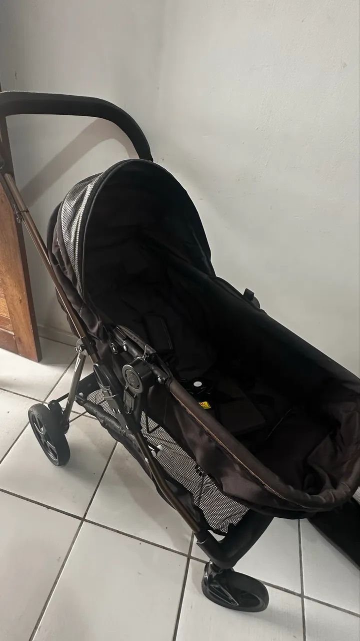 kIT Carrinho e Bebê  conforto Napoli + Base para Carro Galzerano - Foto 3