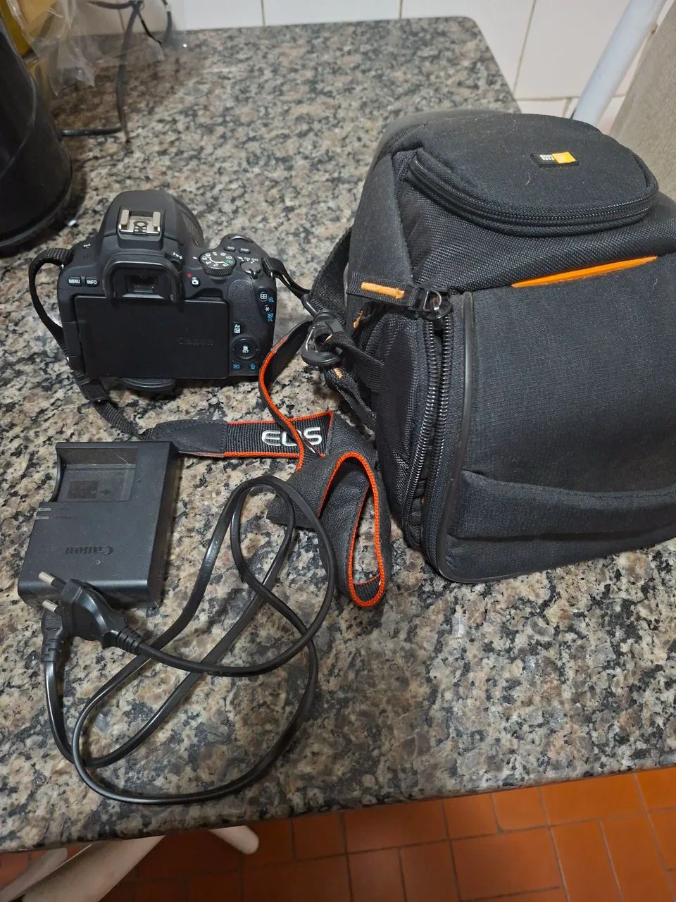 Câmera SL2