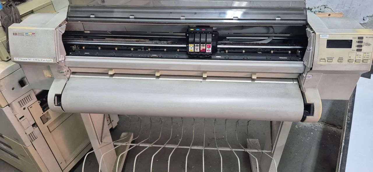 Plotter HP 750 c & Cartuchos Variados - Foto 2
