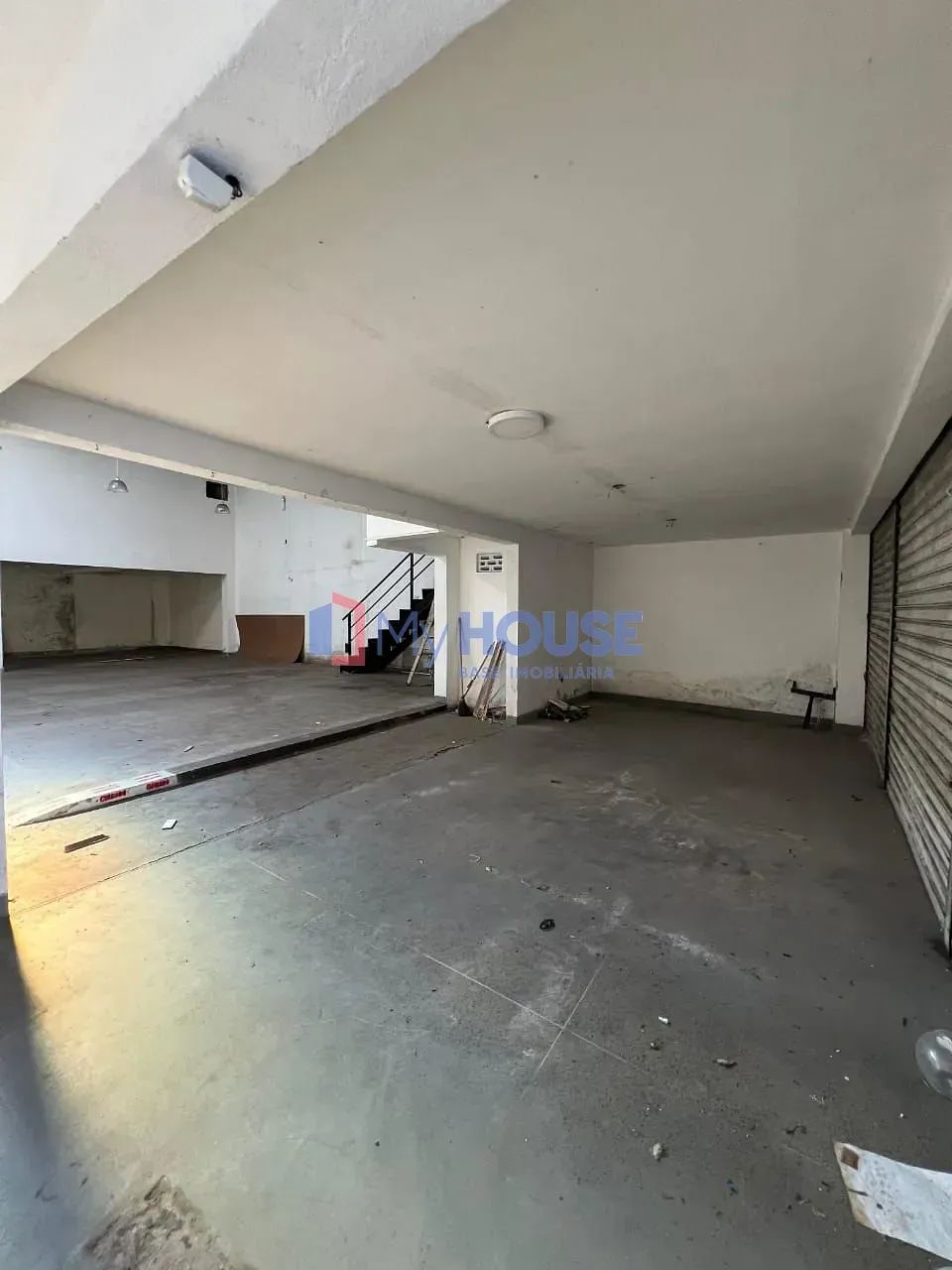 ALUGA-SE! Galpão comercial de 315m2 no Centro (Avenida Itabuna), Ilhéus, BA