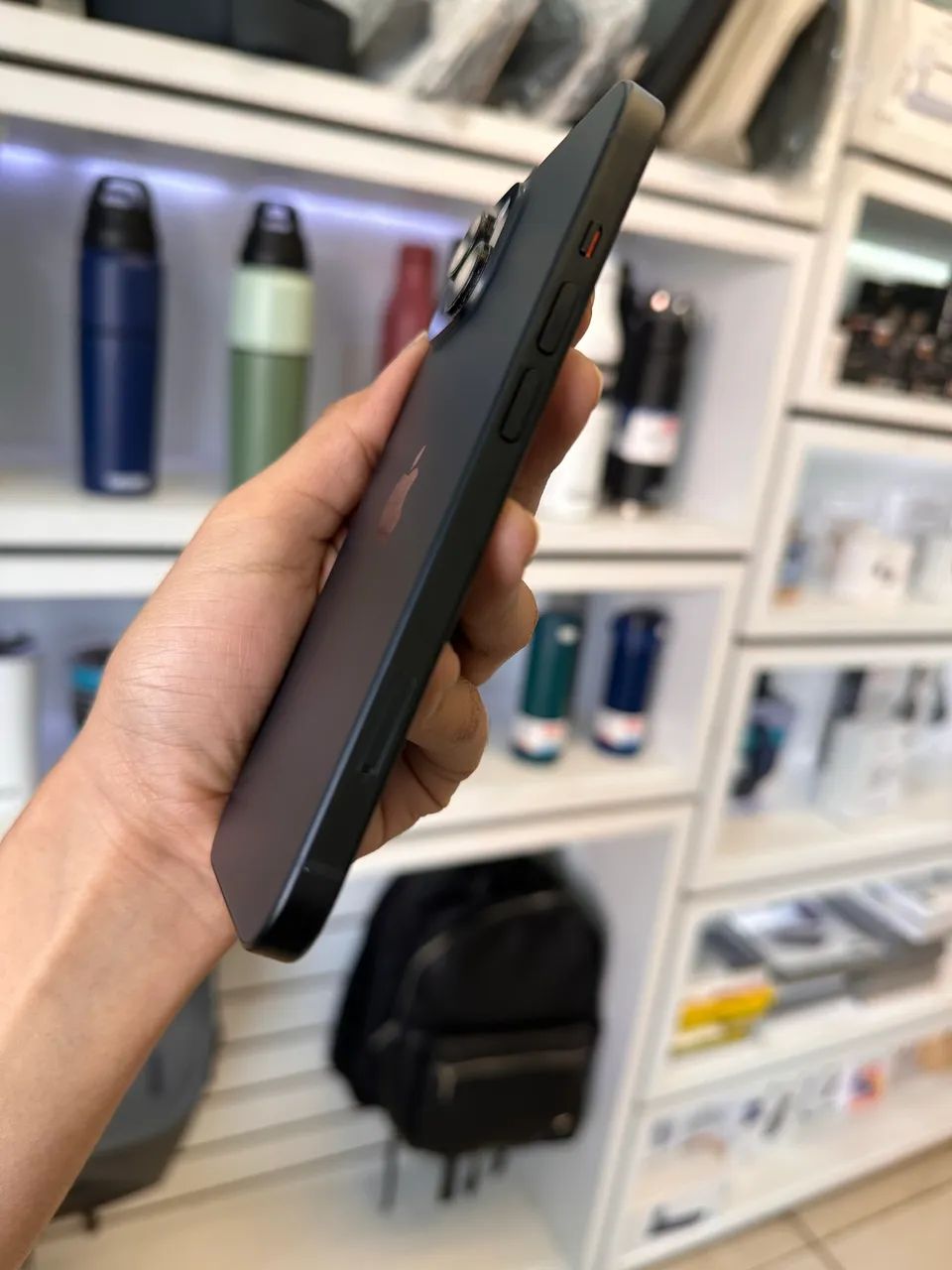 iPhone 15 - 256GB black  - Foto 3