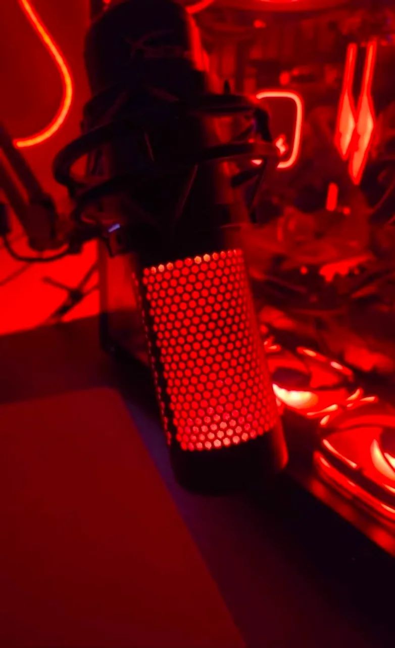 Microfone HyperX QuadCast S